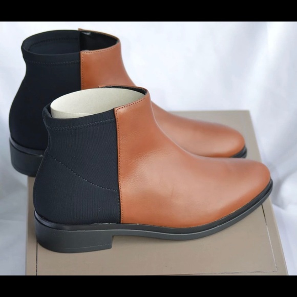 NWB BCBGMaxzria Slip-On Boot Leather 10M Ori$278 - Picture 4 of 6